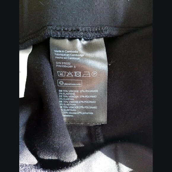 H&M Divided Black Skater Skirt, Women's M - Picture 4 of 5